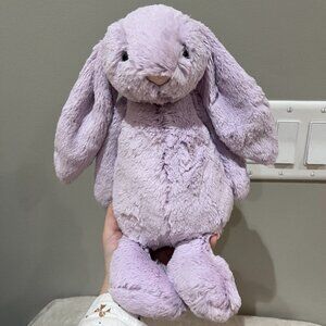 BNWT Original Medium Lilac Pastel Purple Bashful Bunny Rabbit Jellycat - HTF